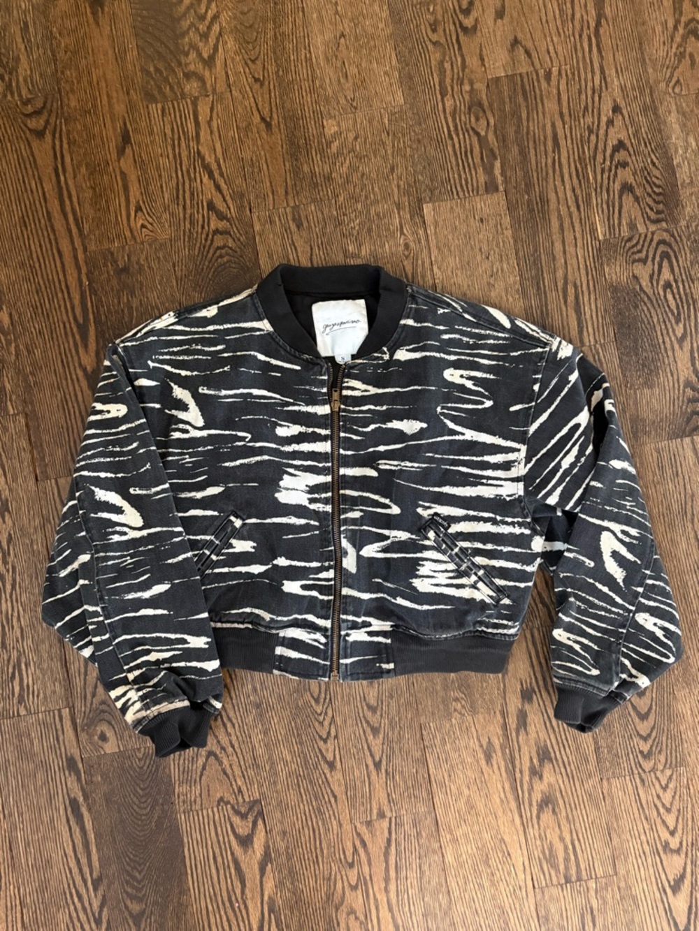 Vintage Y2K Guess by Marciano Zebra / Tiger Print Cropped Bomber Jacket